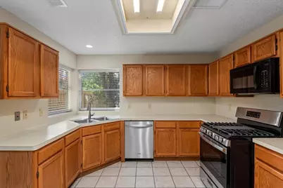 18182 Forest Cedars Drive, Houston, TX 77084 - Photo 10
