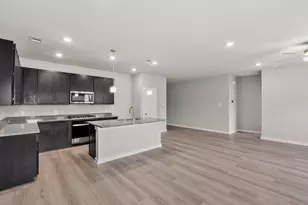 1911 Stargazer Ln, Angleton, TX 77515 - Photo 8