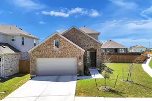 108 Blackwell Ln, Kyle, TX 78640 - Photo 2