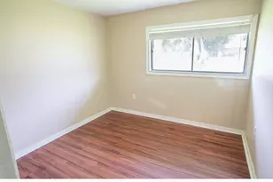 117 Lazy Ln, Lake Jackson, TX 77566 - Photo 14