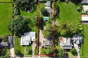 307 N Resident St, Wharton, TX 77488 - Photo 2
