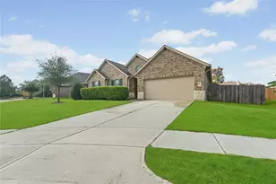 18007 Nanpu Ln, Houston, TX 77044 - Photo 2