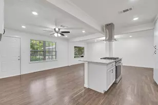 3910 Englewood St, Houston, TX 77026 - Photo 14