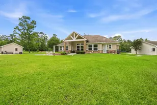 10810 Post Oak Dr, Conroe, TX 77385 - Photo 20
