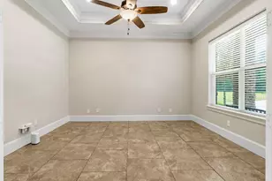 10810 Post Oak Dr, Conroe, TX 77385 - Photo 12