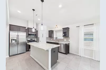 721 Rim Water Drive, Alvin, TX 77511 - Photo 12