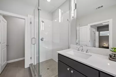 5205 Amber Sunrise Drive, Houston, TX 77018 - Photo 24