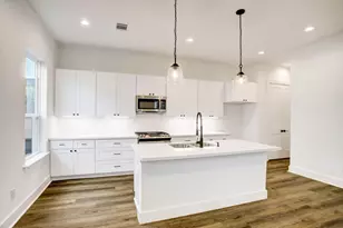 1220 Mcneil St, Houston, TX 77009 - Photo 1