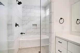 1220 Mcneil St, Houston, TX 77009 - Photo 6