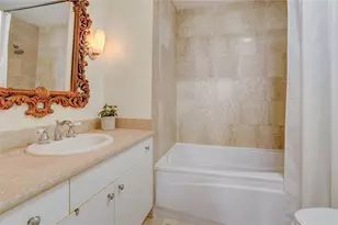 915 Franklin St, Houston, TX 77002 - Photo 10