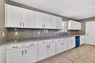 5615 W Harrow Dr, Houston, TX 77084 - Photo 8