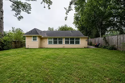 902 W 42nd Street, Houston, TX 77018 - Photo 14