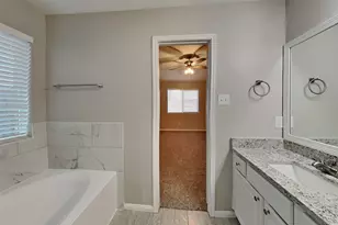 20607 Spring Aspen Ln, Spring, TX 77388 - Photo 8