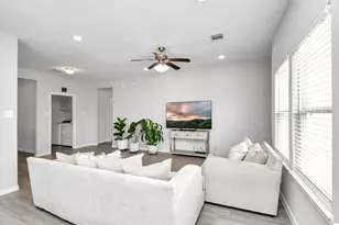 1294 Rd 5102, Cleveland, TX 77327 - Photo 20
