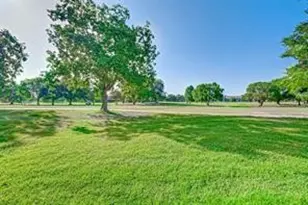 8226 Gold Tee Dr, Houston, TX 77036 - Photo 30