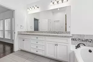 18603 Landrum Point Ln, Spring, TX 77388 - Photo 32