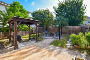 5110 Prosperity Cir, Houston, TX 77018 - Photo 2