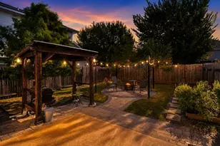 5110 Prosperity Cir, Houston, TX 77018 - Photo 1
