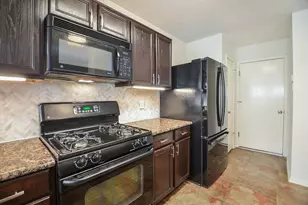 5110 Prosperity Cir, Houston, TX 77018 - Photo 8