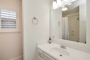 5110 Prosperity Cir, Houston, TX 77018 - Photo 20