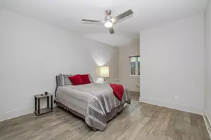 316 W 6th St, Houston, TX 77007 - Photo 12