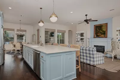 66 W Sawyer Ridge Drive, The Woodlands, TX 77389 - Photo 10