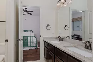 66 W Sawyer Ridge Dr, The Woodlands, TX 77389 - Photo 26