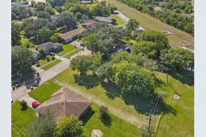 827 W 14th Street, Port Arthur, TX 77640 - Photo 14