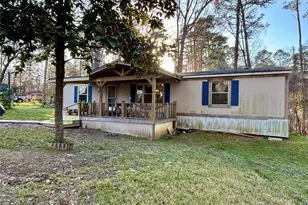 111 Lakeside Woods Dr, Point Blank, TX 77364 - Photo 2