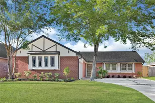 1826 Crestview Ct, Missouri City, TX 77459 - Photo 2