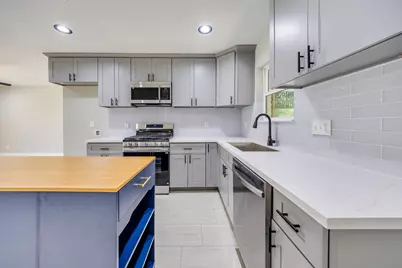 6201 Carew Street, Houston, TX 77074 - Photo 1