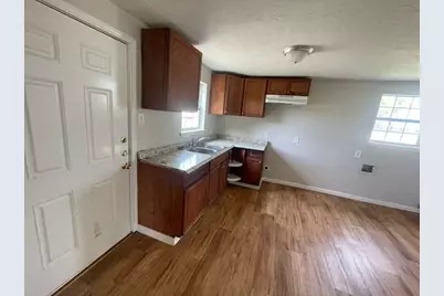 603 Willow Street, Baytown, TX 77520 - Photo 4