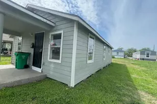 603 Willow St, Baytown, TX 77520 - Photo 16