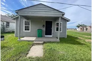603 Willow St, Baytown, TX 77520 - Photo 1