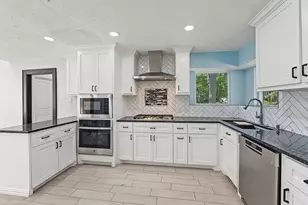 5911 Sandypine Ct, Spring, TX 77379 - Photo 8