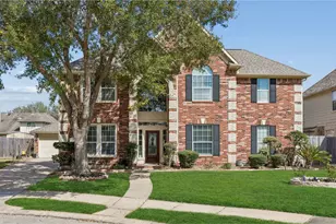14010 Sea Myrtle Ln, Sugar Land, TX 77498 - Photo 2
