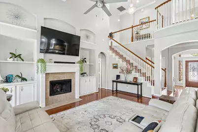 14010 Sea Myrtle Lane, Sugar Land, TX 77498 - Photo 4