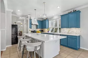 14010 Sea Myrtle Ln, Sugar Land, TX 77498 - Photo 8