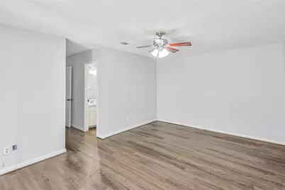 2719 Meadow Lane, La Marque, TX 77568 - Photo 18