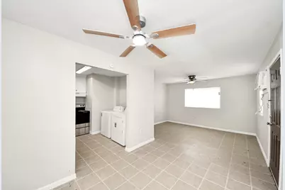 3910 Hoffman Street #1, Houston, TX 77026 - Photo 14