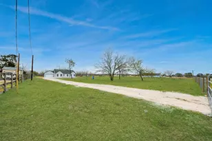 39934 Garrett Rd, Brookshire, TX 77423 - Photo 6