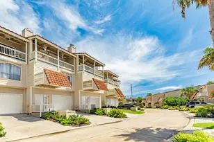 30 Dana Dr, Galveston, TX 77554 - Photo 2
