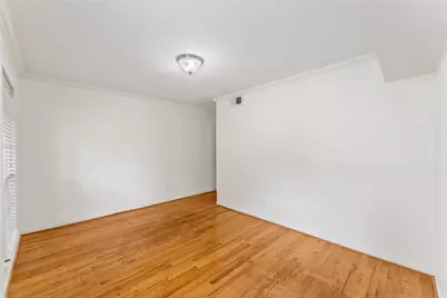 359 N Post Oak Lane #127, Houston, TX 77024 - Photo 20