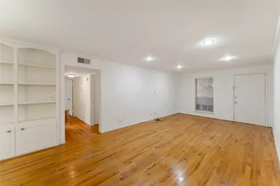 359 N Post Oak Lane #127, Houston, TX 77024 - Photo 8