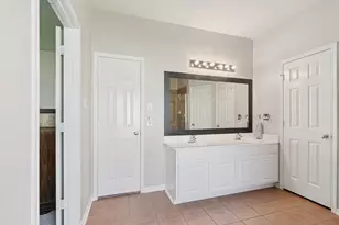 8402 Piping Rock St, Baytown, TX 77523 - Photo 30