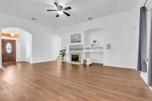 8506 Willancy Ln, Houston, TX 77095 - Photo 4