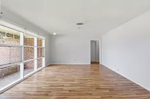 4929 Libbey Ln, Houston, TX 77092 - Photo 8