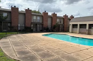 10501 South Dr, Houston, TX 77099 - Photo 4