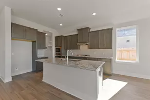 3219 Hidden Mist Dr, Texas City, TX 77568 - Photo 2