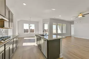 3219 Hidden Mist Dr, Texas City, TX 77568 - Photo 16